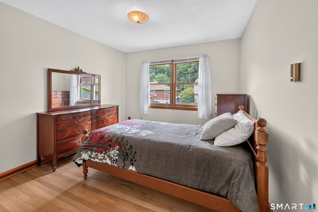 124 Judith Lane, Waterbury, CT 06704