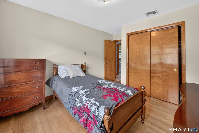 124 Judith Lane, Waterbury, CT 06704