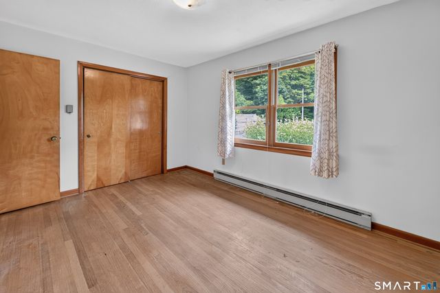 124 Judith Lane, Waterbury, CT 06704
