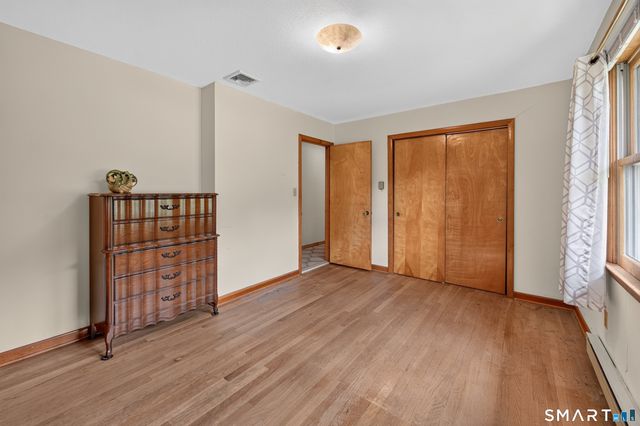 124 Judith Lane, Waterbury, CT 06704