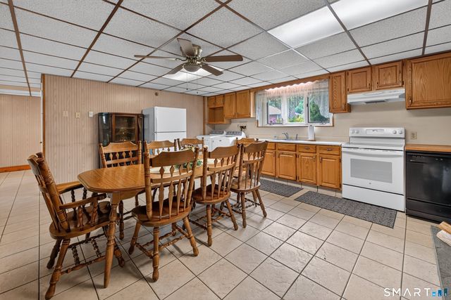 124 Judith Lane, Waterbury, CT 06704