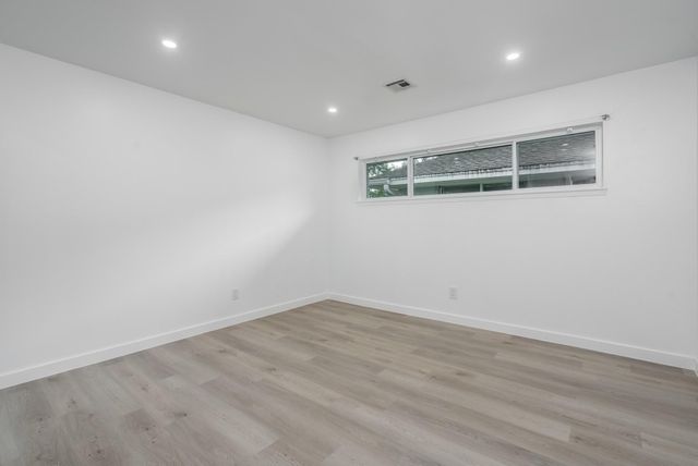 1703 Droxford Drive, Houston, TX 77008
