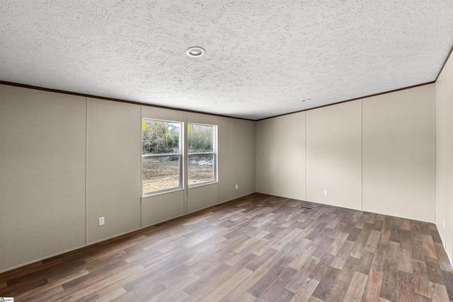 1691 Park Road, Fountain Inn, SC 29644