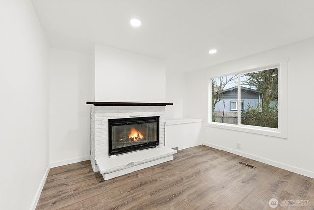 21 E North Lake Drive, Shelton, WA 98584