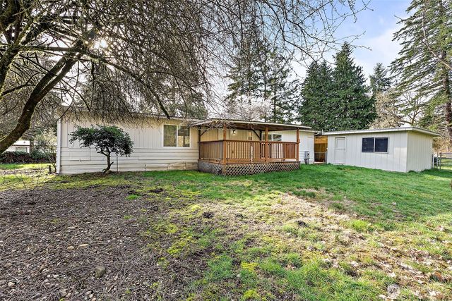 21 E North Lake Drive, Shelton, WA 98584