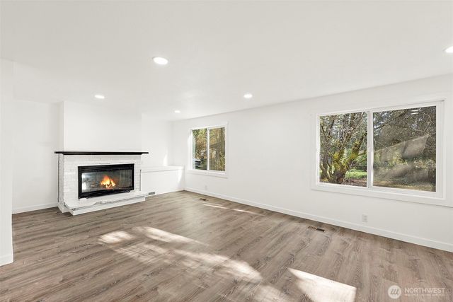 21 E North Lake Drive, Shelton, WA 98584