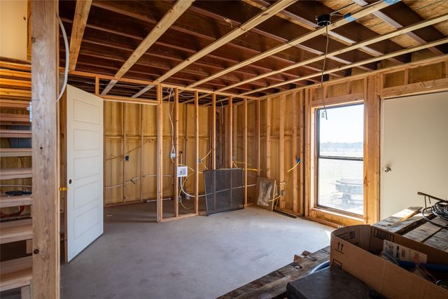 375 Wolf Front Road, Van Alstyne, TX 75495