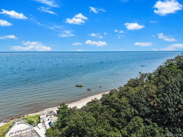 12 Sycamore Road, Rocky Point, NY 11778