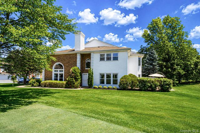 86 Hamlet Drive, Commack, NY 11725