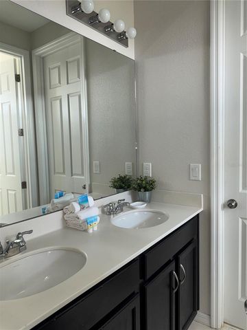 9000 EGRET MILLS TERRACE, Kissimmee, FL 34747