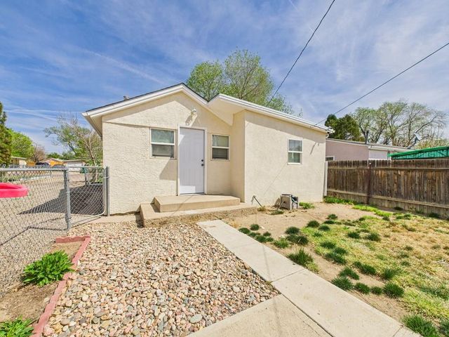 2006 E 14th St, Pueblo, CO 81001
