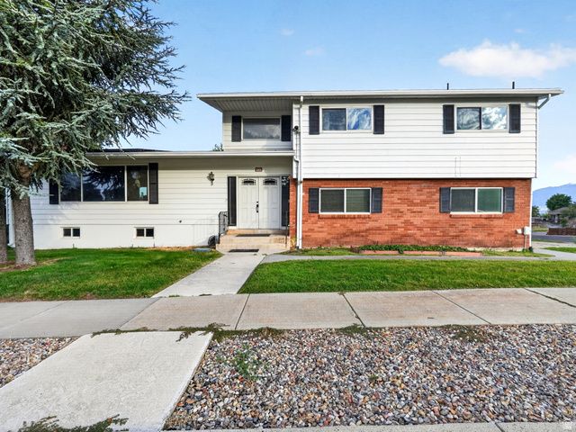 4723 MADISON AVE, South Ogden, UT 84403