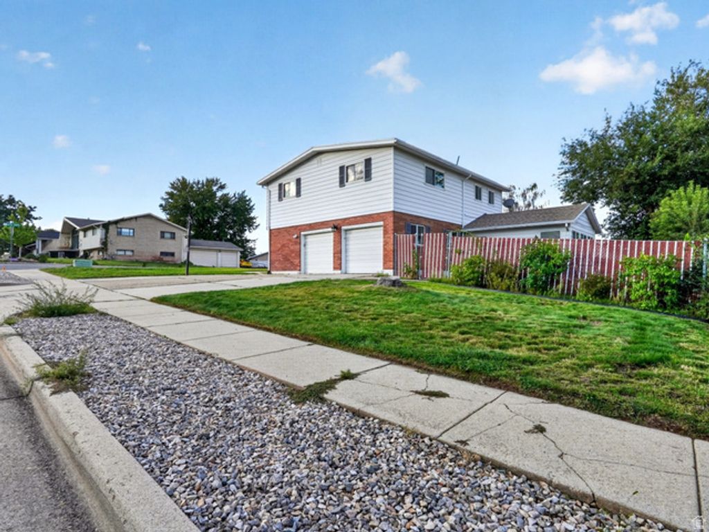 4723 MADISON AVE, South Ogden, UT 84403 — photo 5
