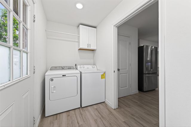 11107 Cedarhurst Drive, Houston, TX 77096