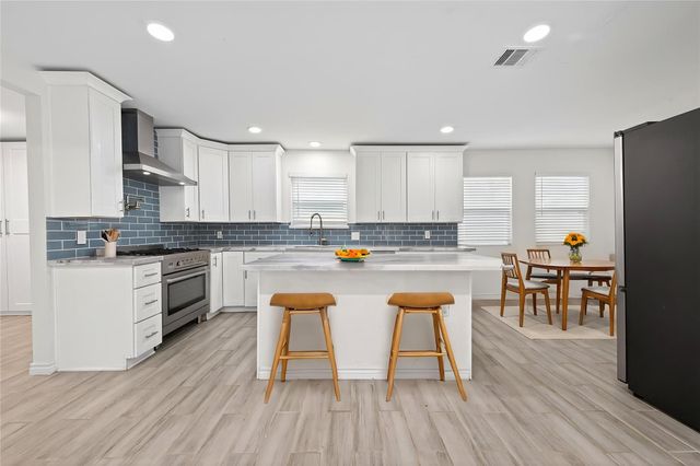 11107 Cedarhurst Drive, Houston, TX 77096