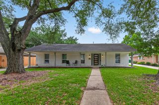 11107 Cedarhurst Drive, Houston, TX 77096