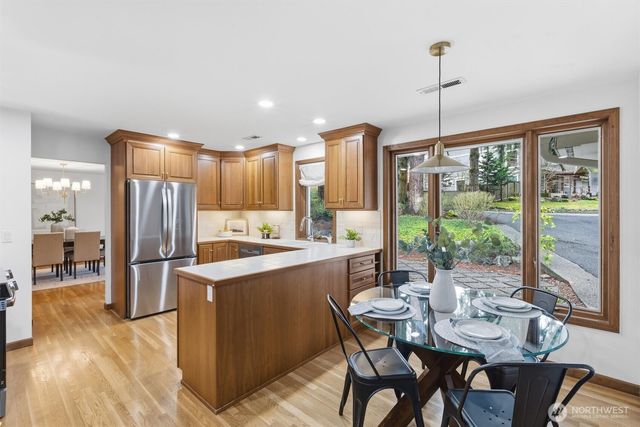 2503 125th Avenue NE, Bellevue, WA 98005