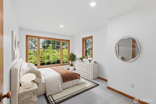 2503 125th Avenue NE, Bellevue, WA 98005