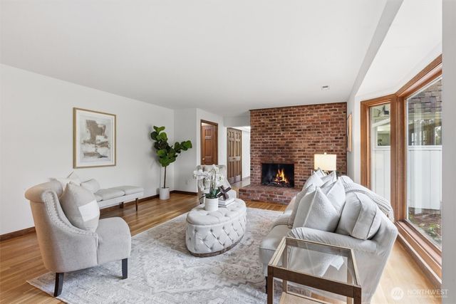 2503 125th Avenue NE, Bellevue, WA 98005