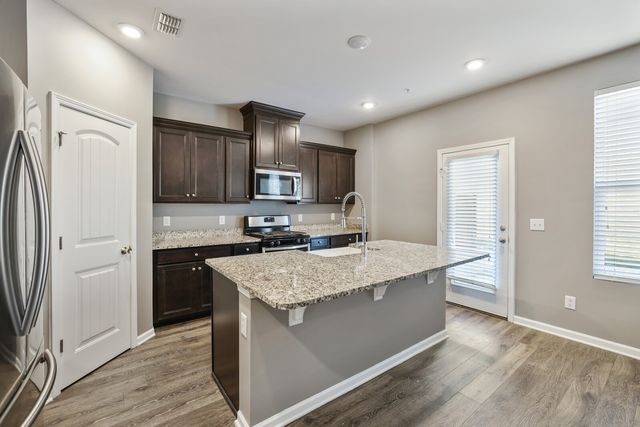742 Tennypark Ln, Mount Juliet, TN 37122