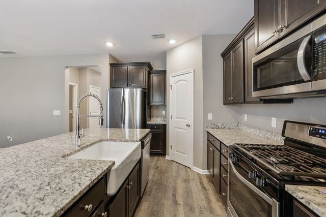 742 Tennypark Ln, Mount Juliet, TN 37122
