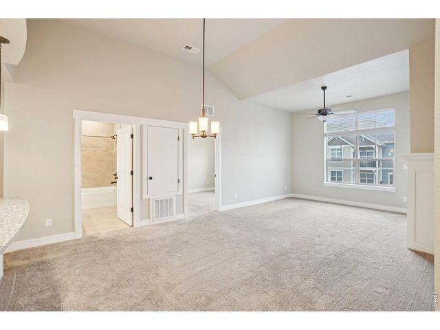 4612 Hahns Peak Dr 15-308, Loveland, CO 80538