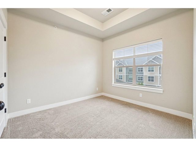 4612 Hahns Peak Dr 15-308, Loveland, CO 80538