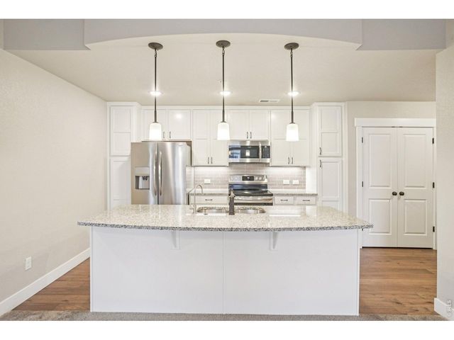 4612 Hahns Peak Dr 15-308, Loveland, CO 80538
