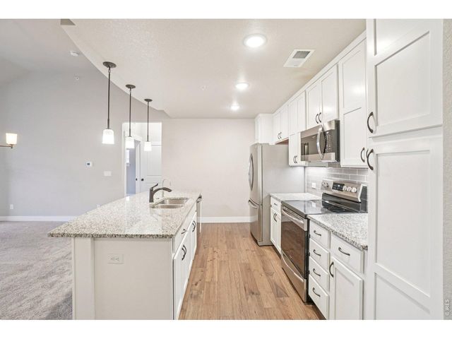 4612 Hahns Peak Dr 15-308, Loveland, CO 80538