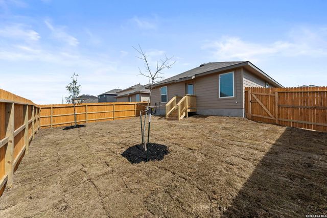 15507 Mint Patch Meadow, Von Ormy, TX 78073