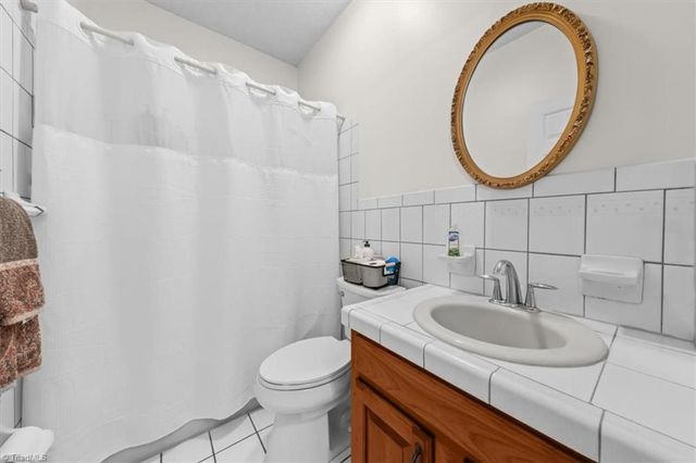 7501 Oak Valley Lane, Browns Summit, NC 27214
