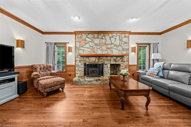 7501 Oak Valley Lane, Browns Summit, NC 27214