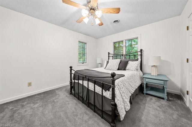 7501 Oak Valley Lane, Browns Summit, NC 27214