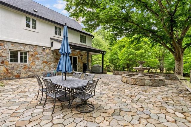 7501 Oak Valley Lane, Browns Summit, NC 27214