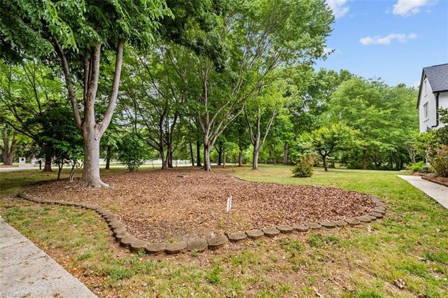 7501 Oak Valley Lane, Browns Summit, NC 27214