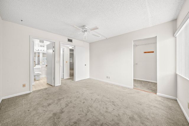 325 Knotty Pine Circle C-1, Greenacres, FL 33463