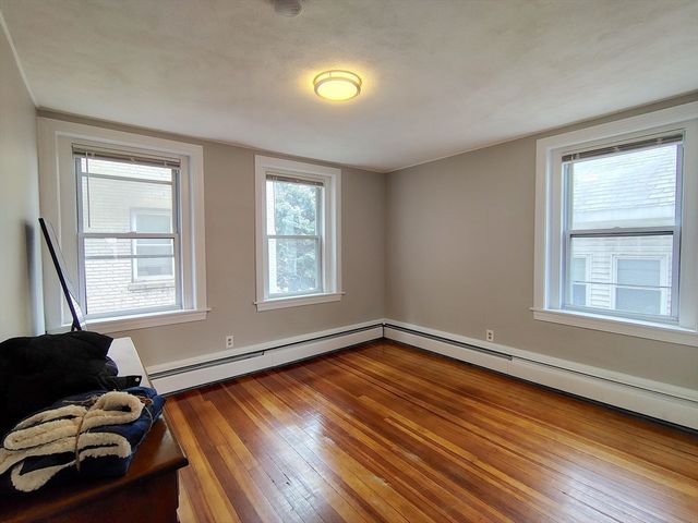 260 Washington St 28, Salem, MA 01970