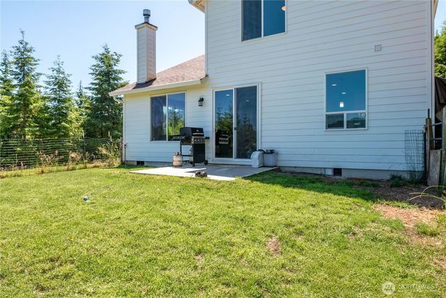 327 Parpala Road, Naselle, WA 98638