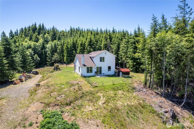 327 Parpala Road, Naselle, WA 98638