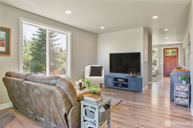 327 Parpala Road, Naselle, WA 98638