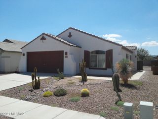 7925 W Mural Hill Drive, Tucson, AZ 85743