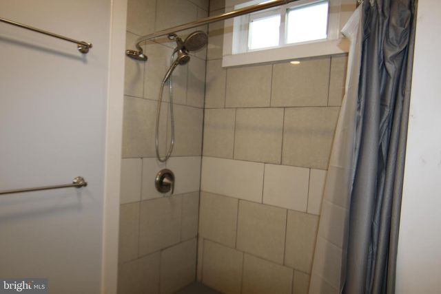 1035 STATE RD, Duncannon, PA 17020