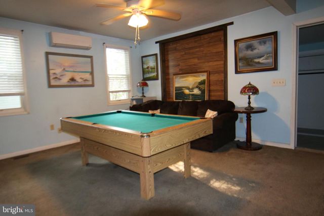 1035 STATE RD, Duncannon, PA 17020