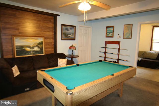1035 STATE RD, Duncannon, PA 17020