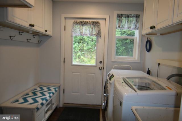 1035 STATE RD, Duncannon, PA 17020