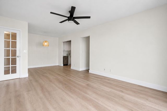 130 Cypress Club Drive 309, Pompano Beach, FL 33060