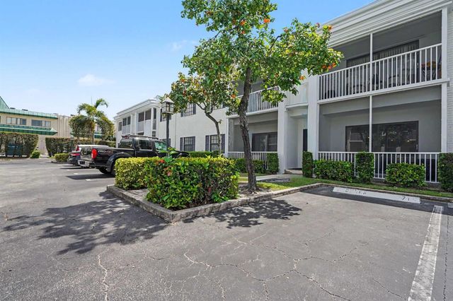 130 Cypress Club Drive 309, Pompano Beach, FL 33060