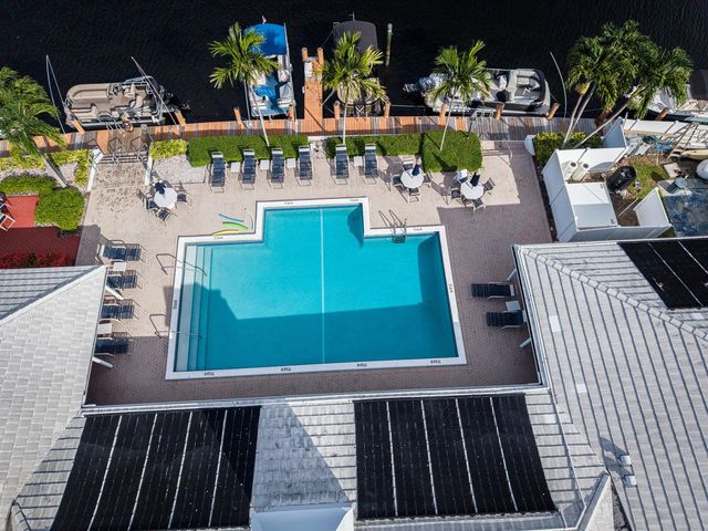 130 Cypress Club Drive 309, Pompano Beach, FL 33060