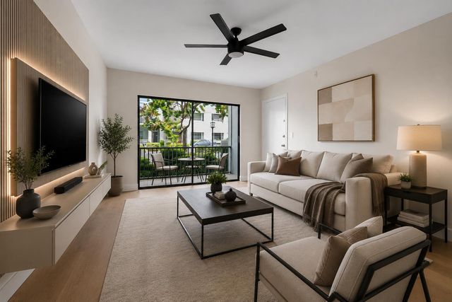 130 Cypress Club Drive 309, Pompano Beach, FL 33060