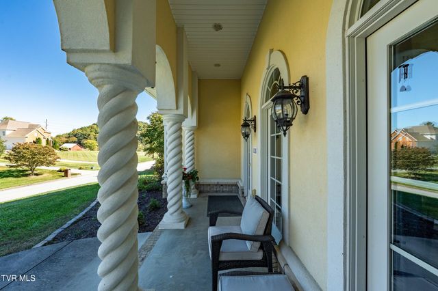1128 Keeview Drive, Johnson City, TN 37615